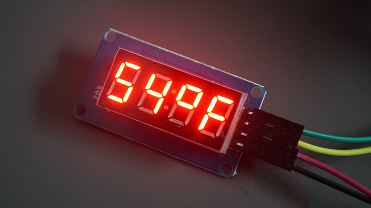 ESP32 with TM1637 - display temperature in Fahrenheit