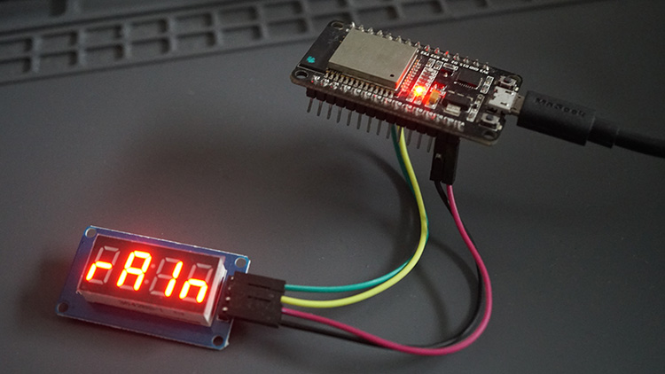 ESP32 with TM1637 - display weather