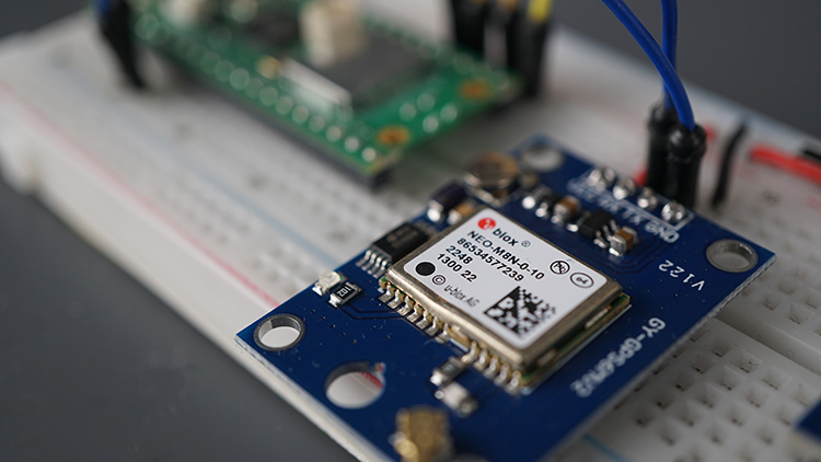 Getting Raw GPS Data - Testing the NEO-M8N GPS Module with the Raspberry Pi Pico 