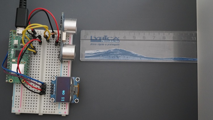 Raspberry Pi Pico with Ultrasonic Sensor - Display Distance on OLED Display